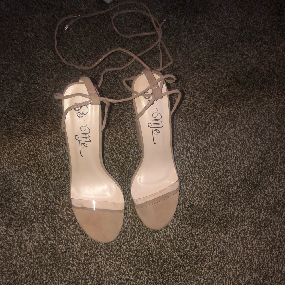Nude miss Lola heels 👠